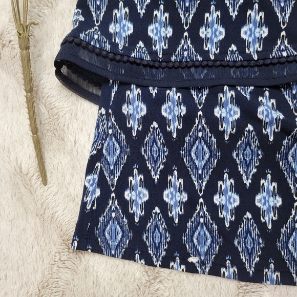 WHBM Blue Diamond Geometric Print Strapless Layered Blouse Size S - Picture 4 of 8